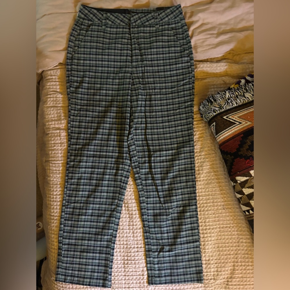 🥝Volcom Slacks - Picture 2 of 5